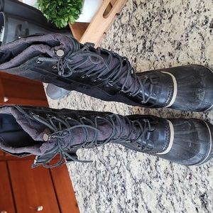 SOREL Conquest Carley